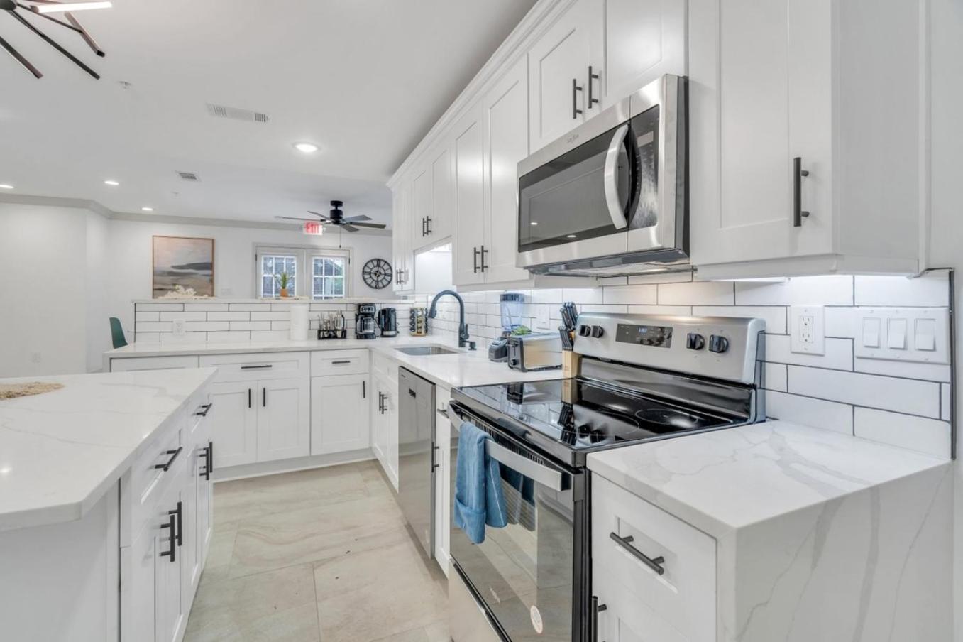 Sleeps 24-Spacious Suites Near Fq W Pool New Orleans Exterior photo