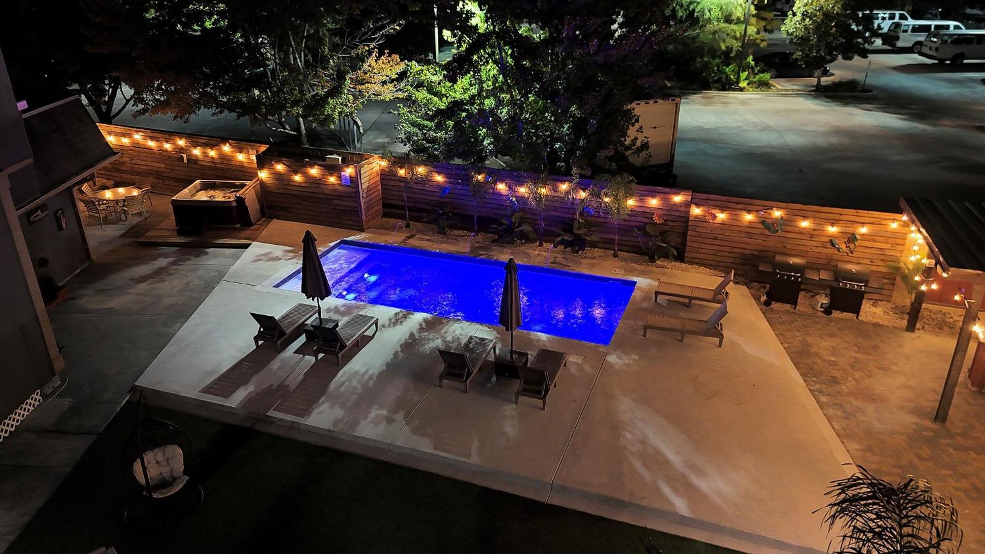 Sleeps 24-Spacious Suites Near Fq W Pool New Orleans Exterior photo