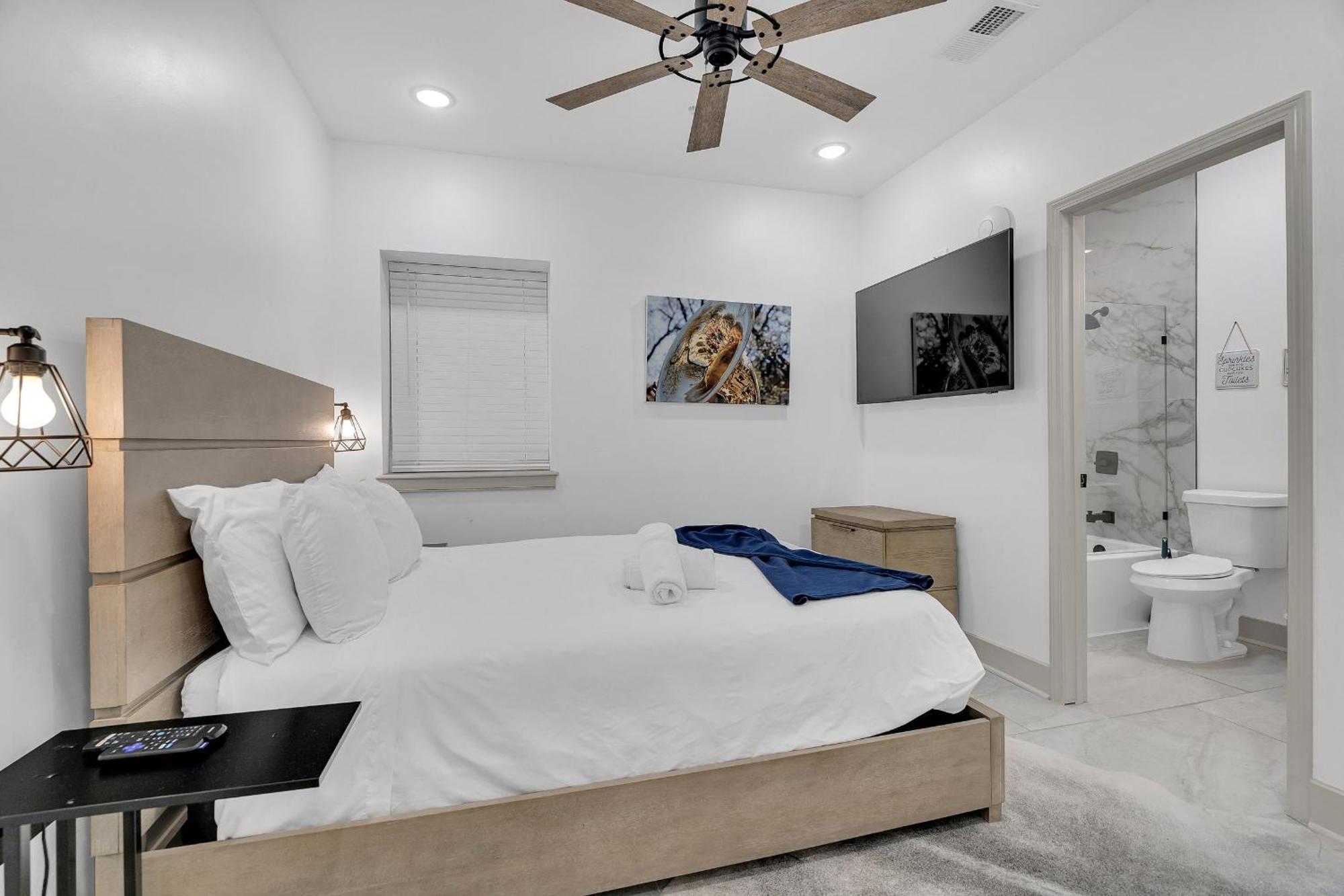 Sleeps 24-Spacious Suites Near Fq W Pool New Orleans Exterior photo
